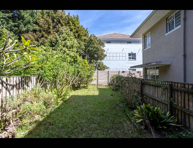 2 BEDROOM APARTMENT FOR SALE IN KENILWORTH